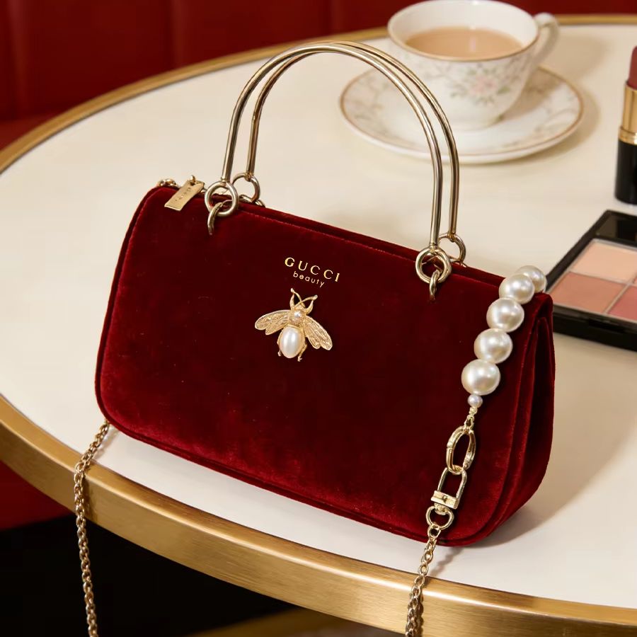 구찌 여성용 중형 와인 레드 벨벳 체인 크로스바디 화장 - Women Bags Gucci 리뷰 및 가격